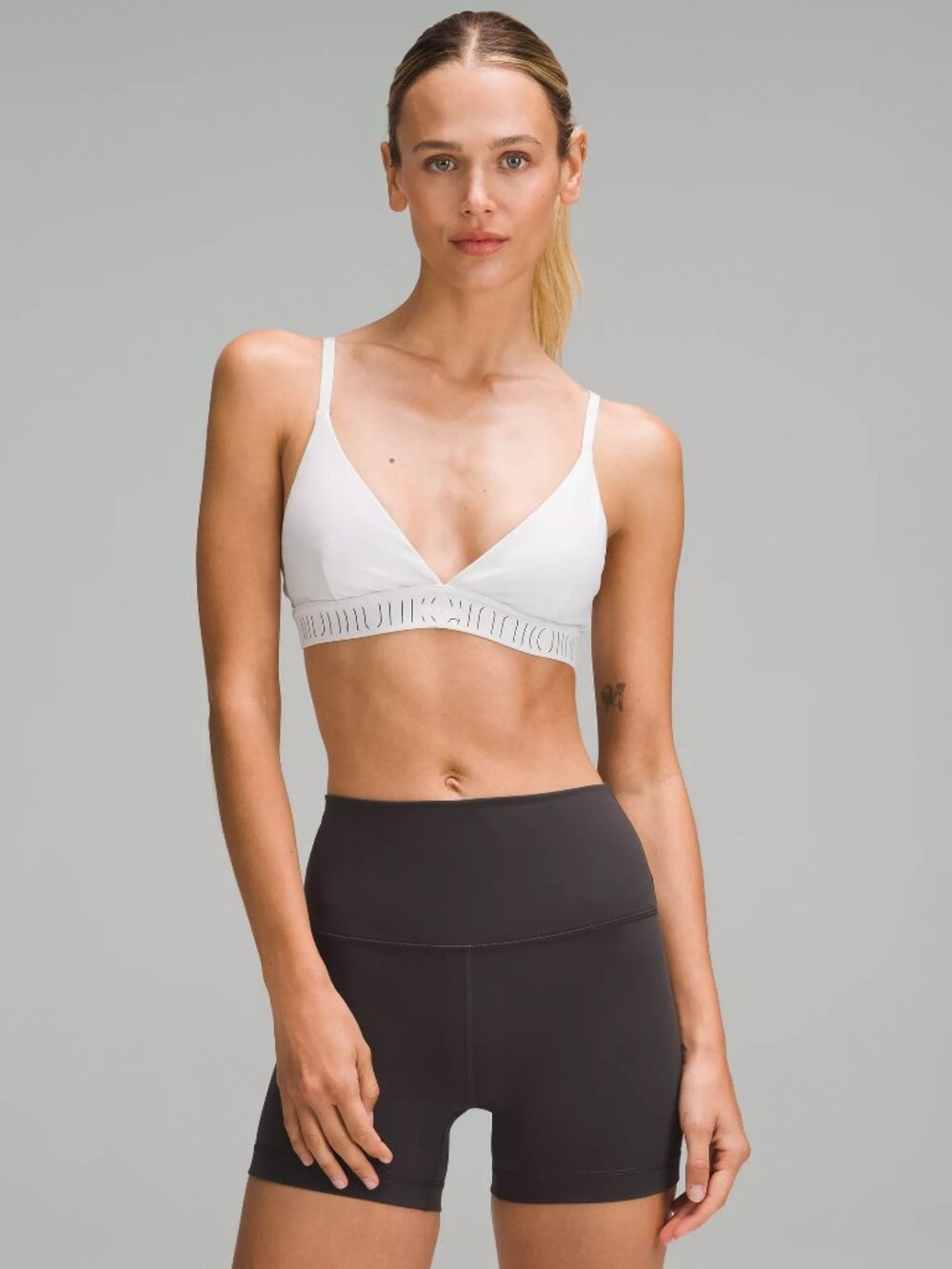 lululemon Light Vapor License to Train Triangle Bra size 6